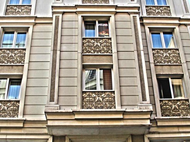 Carlton Hotel 63643