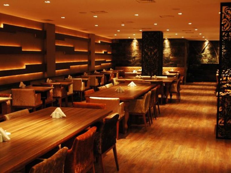Carlton Hotel 63644