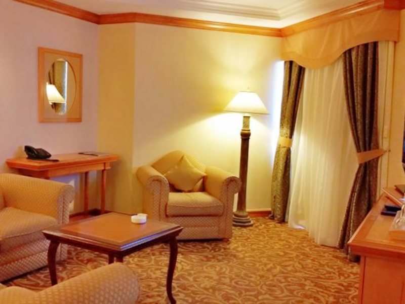 Carlton Palace Hotel 113077