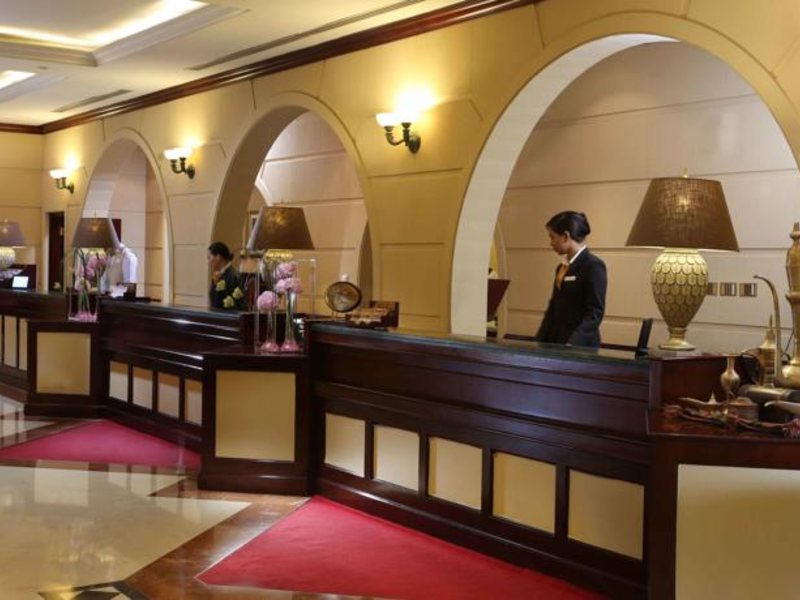 Carlton Palace Hotel 113082