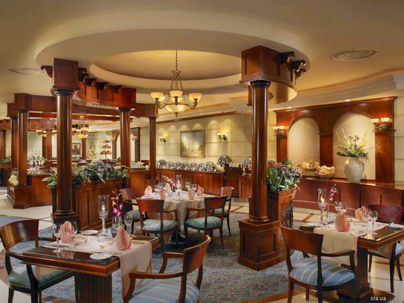 Carlton Palace Hotel (ех 1995