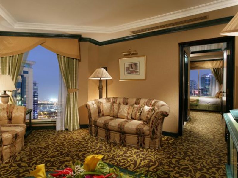 Carlton Palace Hotel (ех 48289