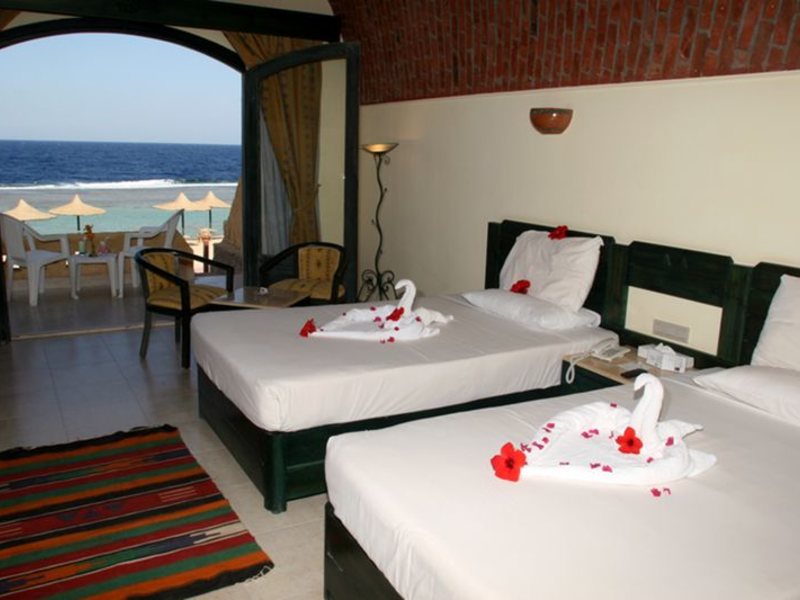 Carnelia Beach Resort 34937