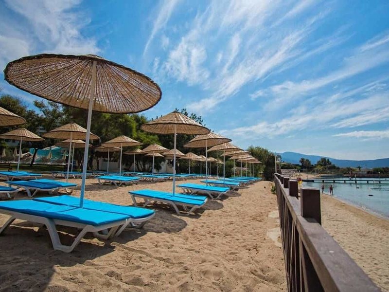 Carpe Mare Beach Resort 182960