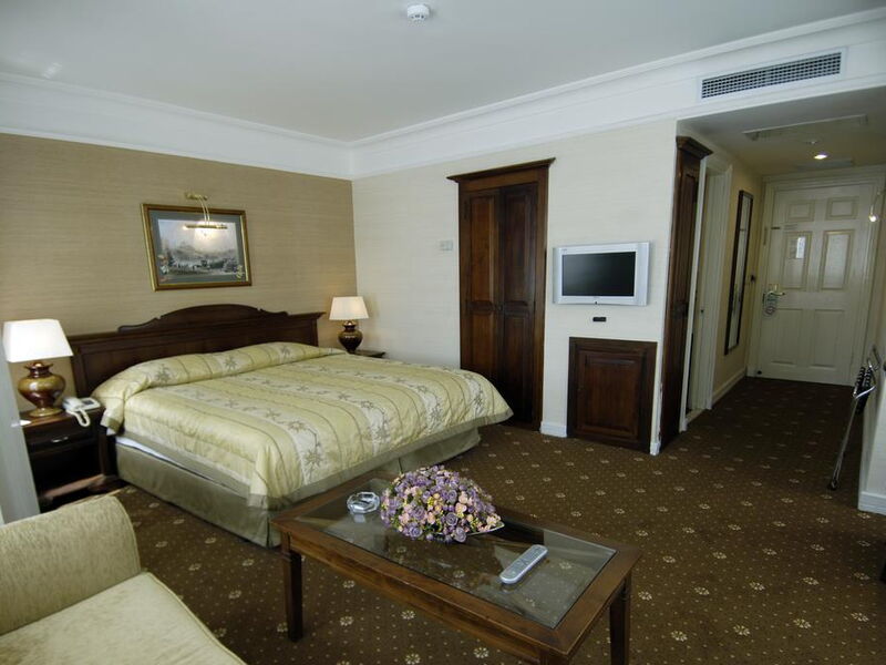 Cartoon Hotel 240727
