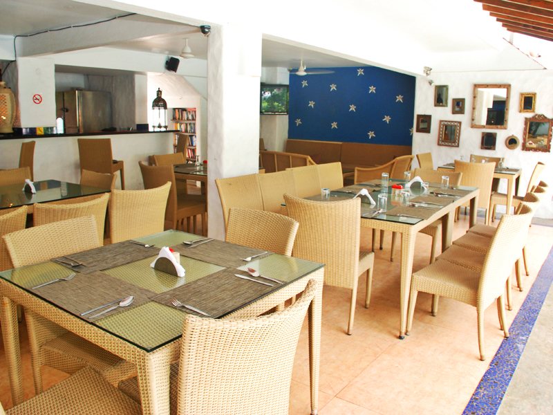 Casa Blanca Beach Resort 113414