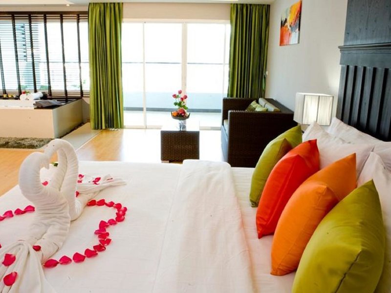 Casa Del M Patong Beach (ex 198357