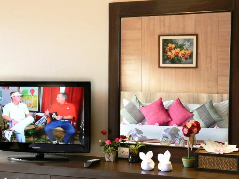 Casa Del M Patong Beach (ex 198378