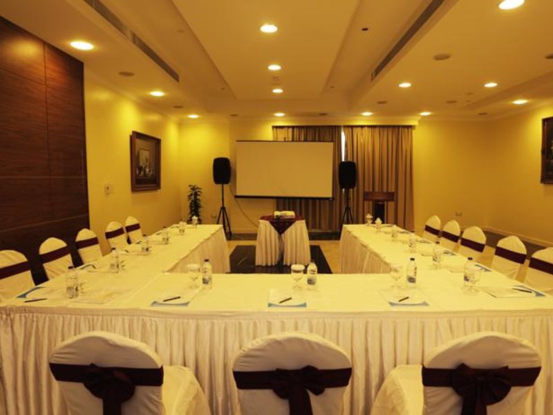 Cassells Al Barsha Hotel Dubai by Five Continents 116723