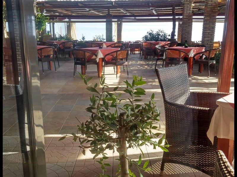 Castella Beach 253889