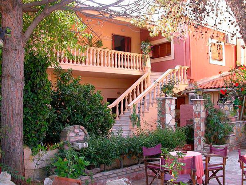 Castella Beach 253900