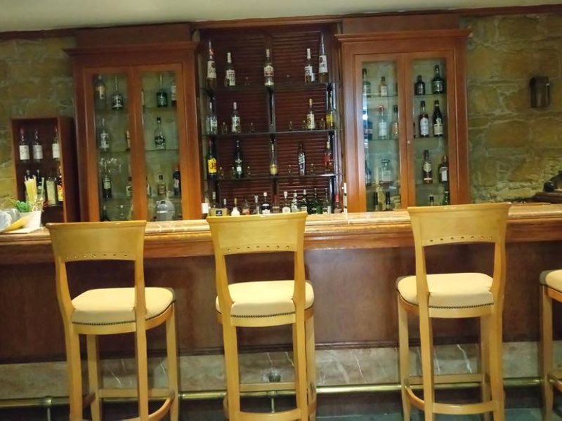 Castelli Hotel 290000