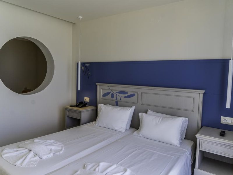 Castello Village Resort  253994