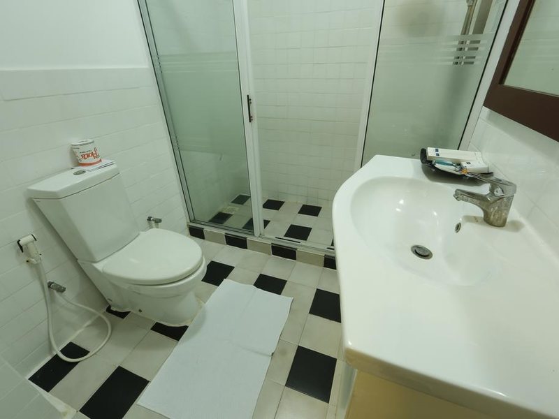 Catamaran Beach Hotel 107350