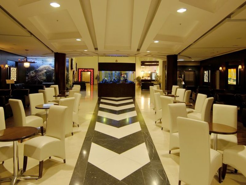 Catamaran Resort Hotel 30454