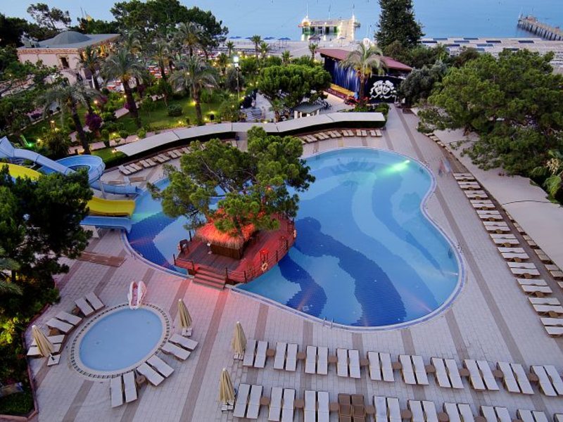Catamaran Resort Hotel 30467