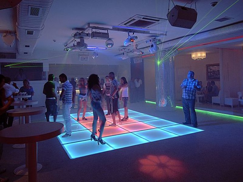 Catamaran Resort Hotel 30470