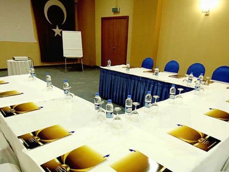 Catamaran Resort Hotel 38465