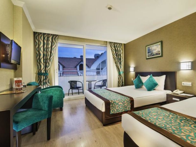 Catamaran Resort Hotel 55291