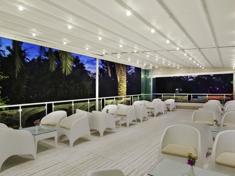 Catamaran Resort Hotel 55306