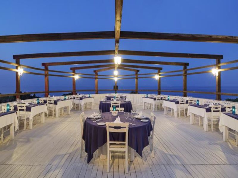 Catamaran Resort Hotel 55307