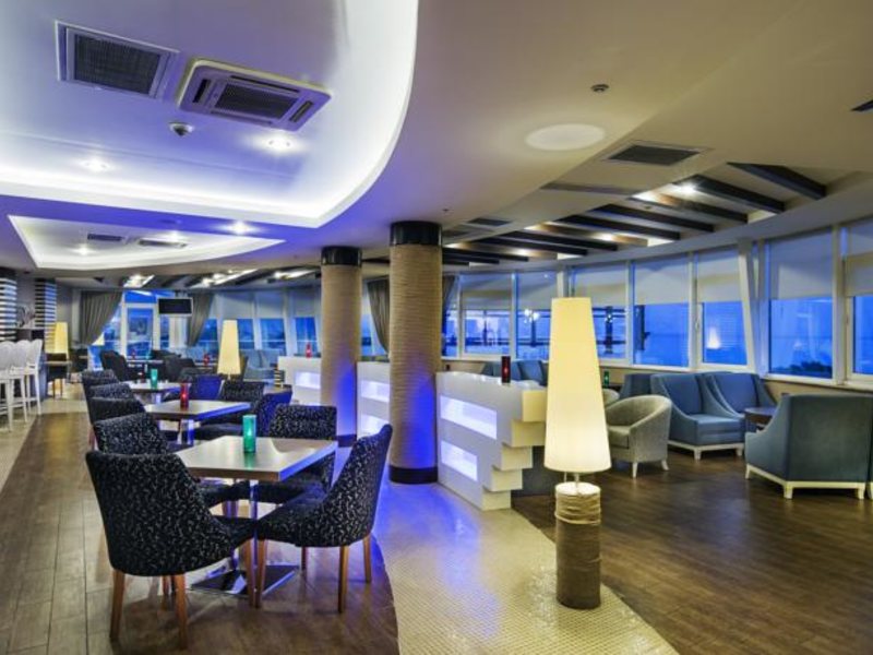 Catamaran Resort Hotel 55313