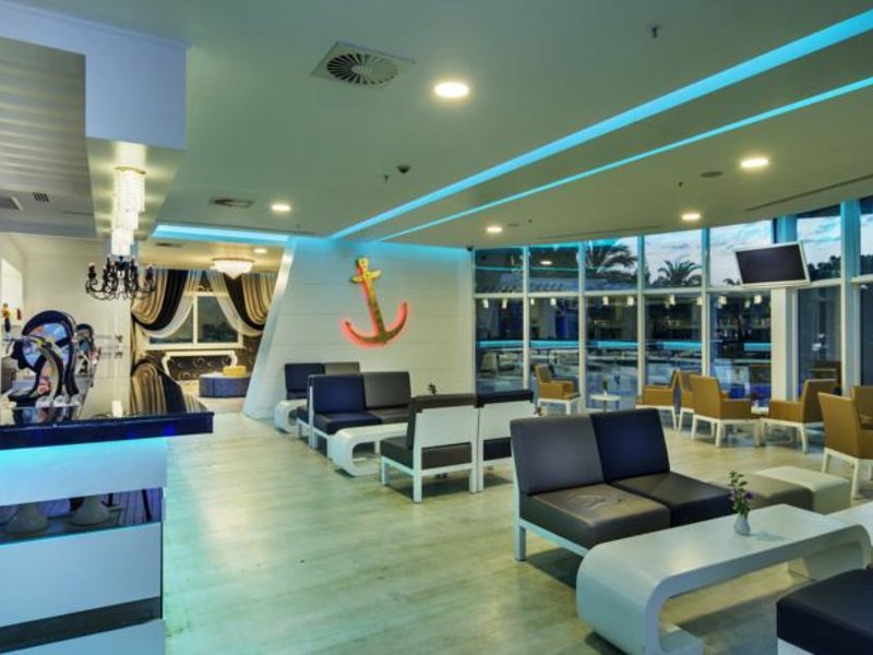 Catamaran Resort Hotel 55318