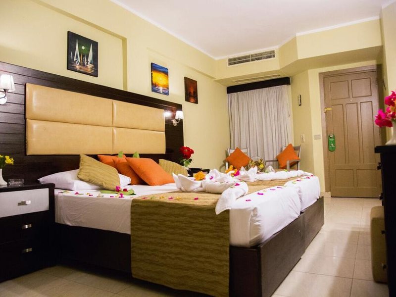 Cataract Layalina 180174