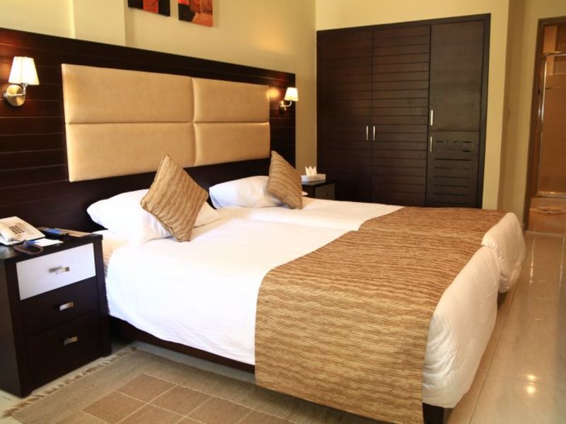 Cataract Layalina 180195