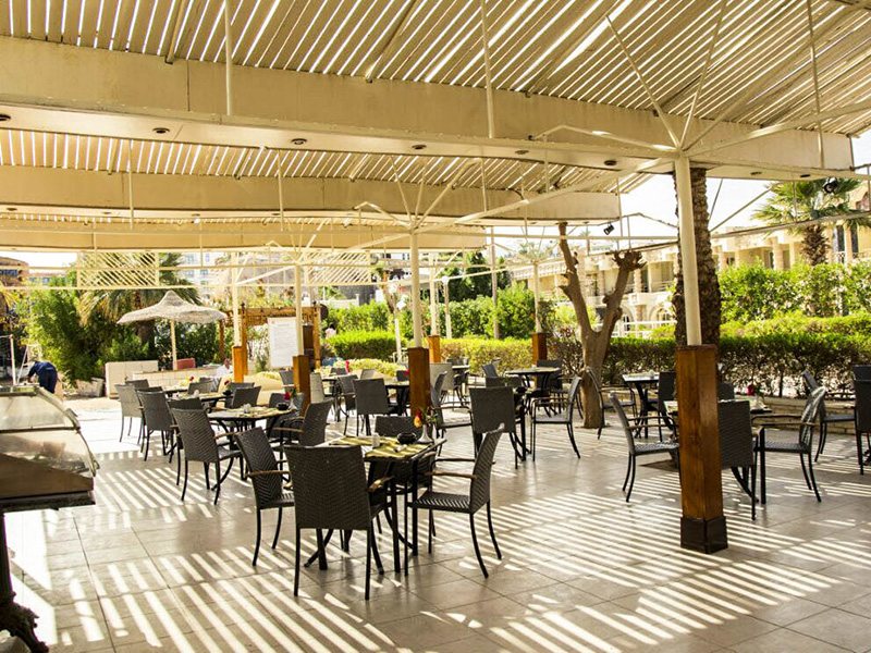 Cataract Layalina 309702