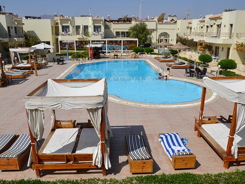 Cataract Layalina 309708