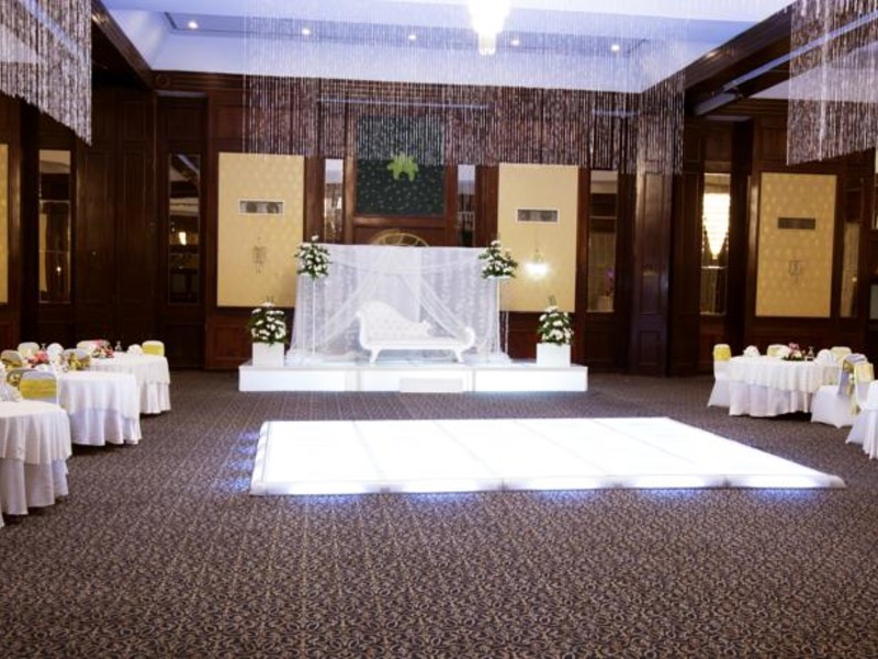 Cataract Pyramids Resort  146528