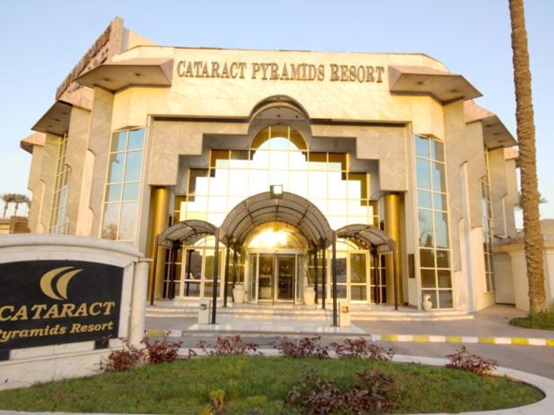 Cataract Pyramids Resort  146529