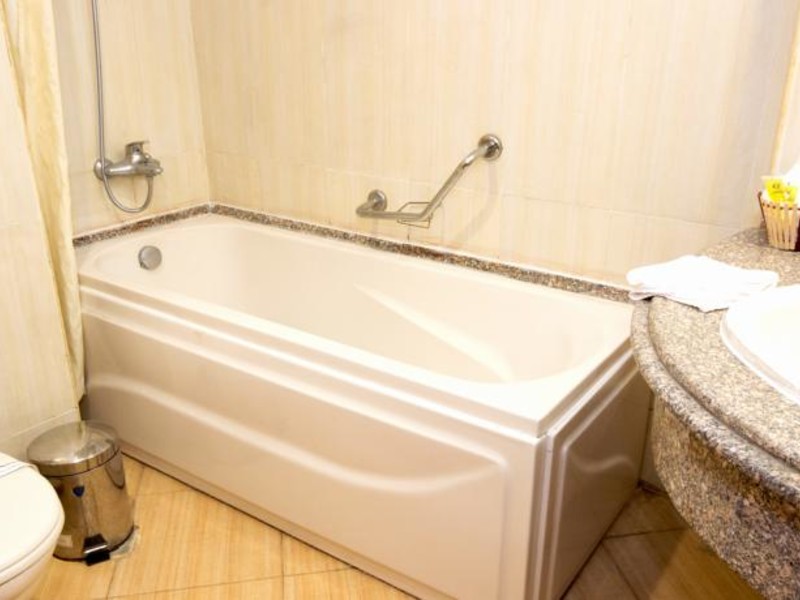 Cataract Pyramids Resort  146547