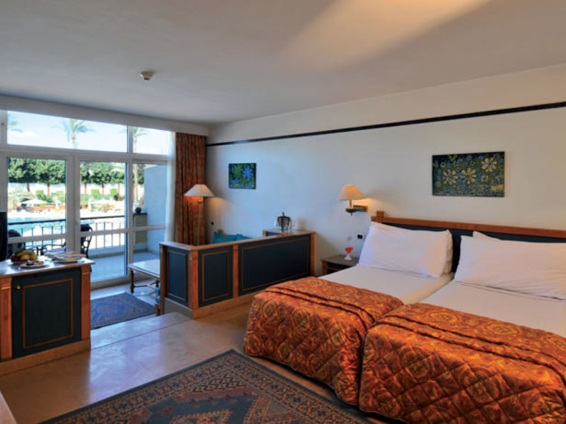 Cataract Pyramids Resort  146556