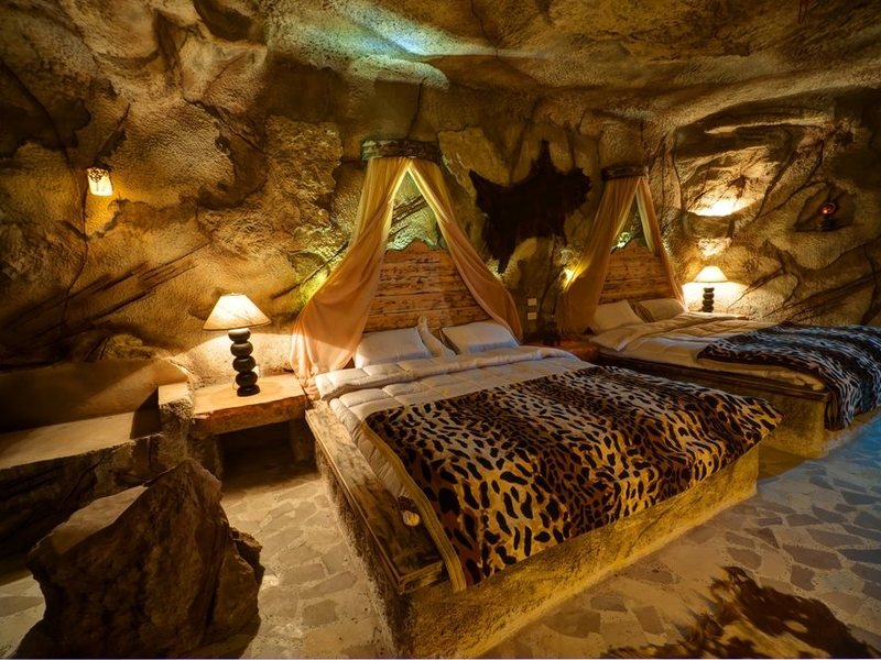 Caves Beach Resort 130150