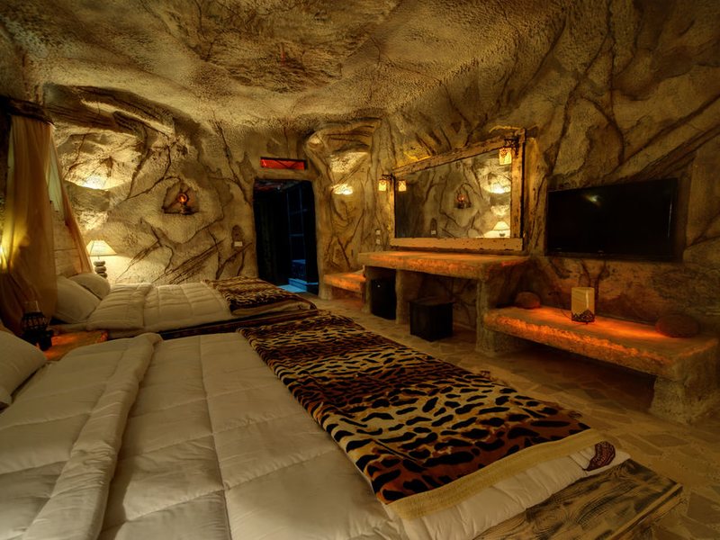 Caves Beach Resort 130163