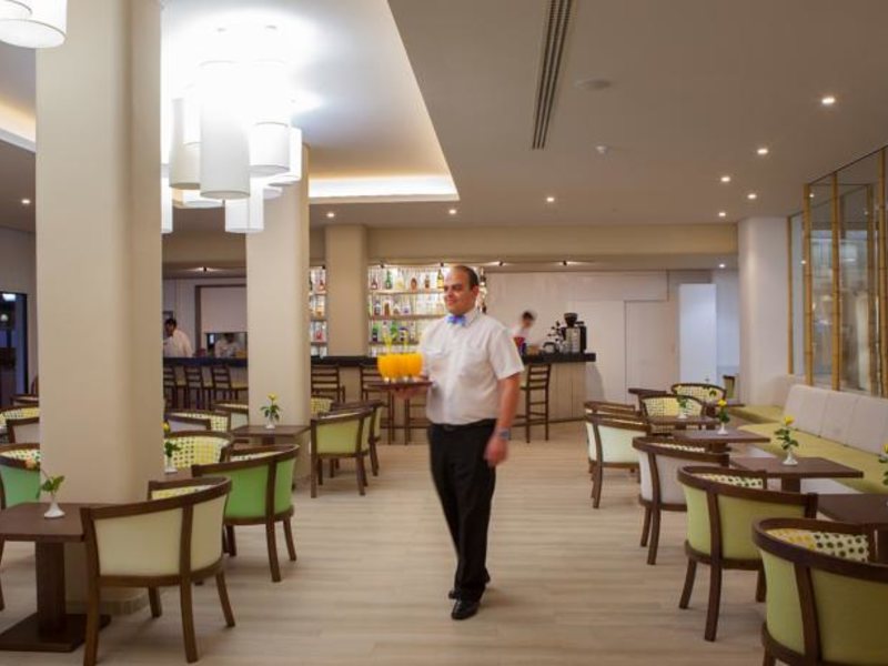 Cavo Maris Beach 88239