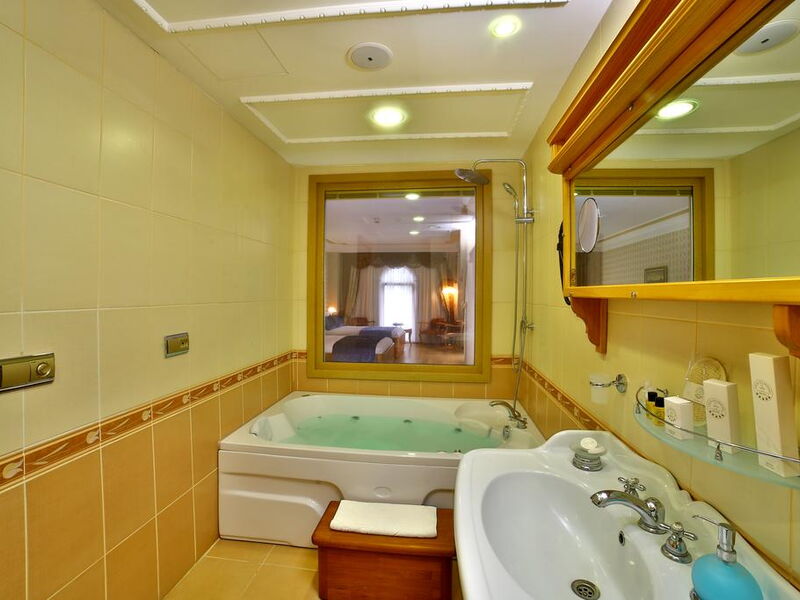 Celal Aga Konagi Metro Hotel 301588