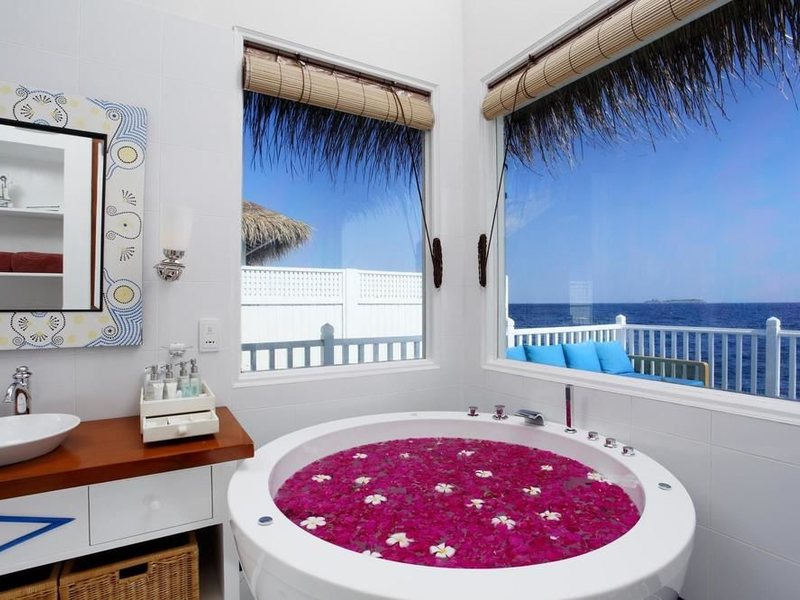 Centara Grand Island Maldives 134007