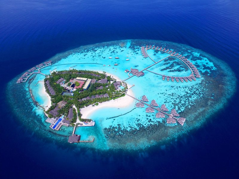 Centara Grand Island Maldives 134010