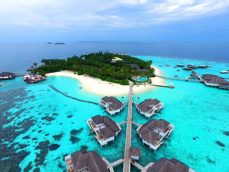 Centara Grand Island Maldives 134011