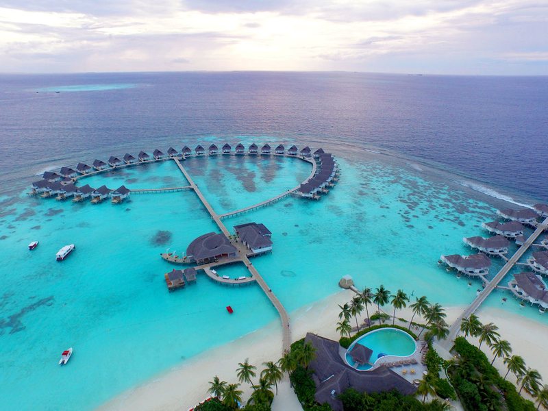 Centara Grand Island Maldives 134014