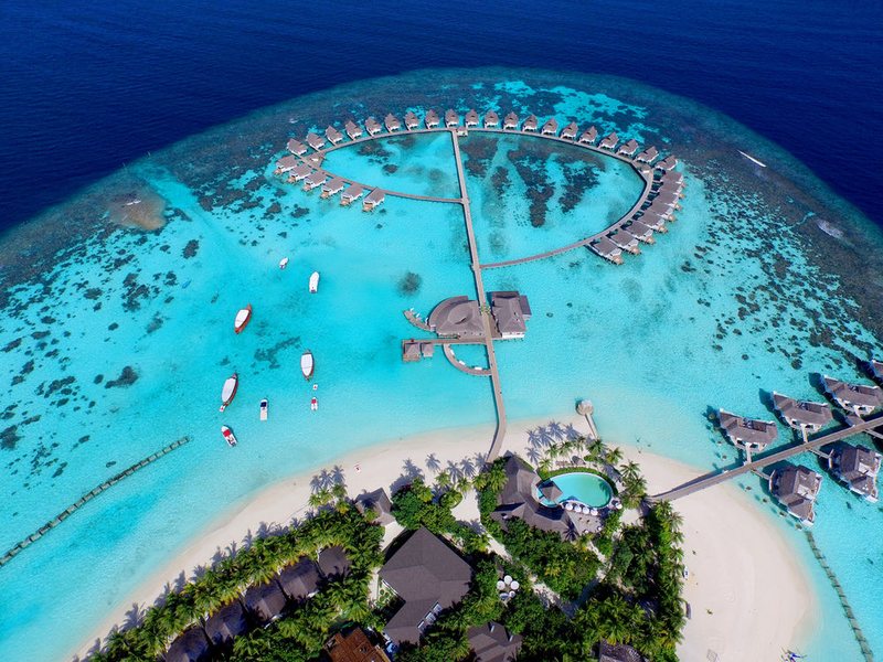 Centara Grand Island Maldives 134015