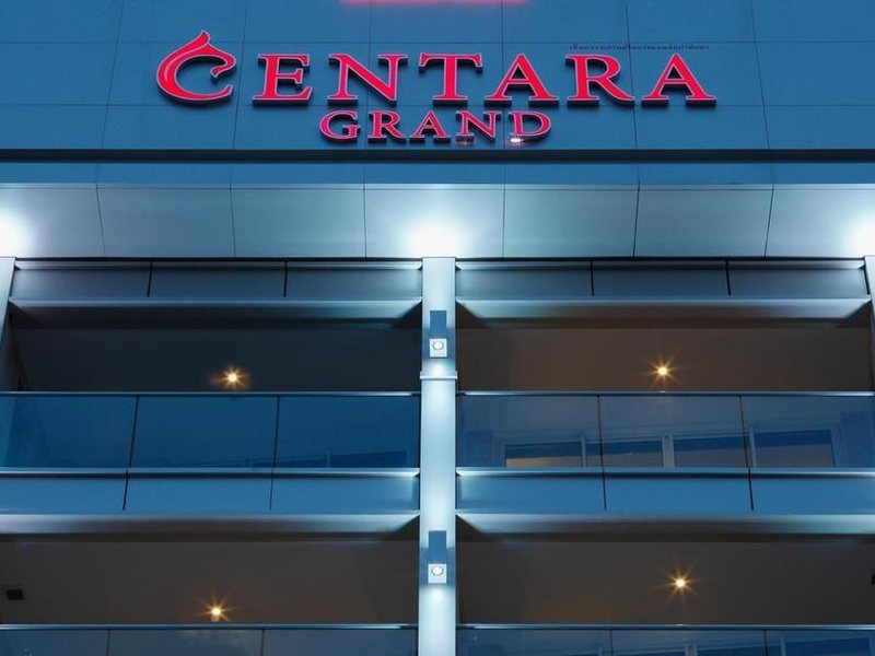 Centara Grand Phratamnak Resort 140408