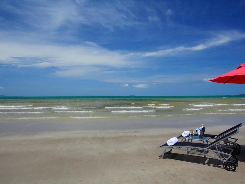 Centara Grand Phratamnak Resort 140409