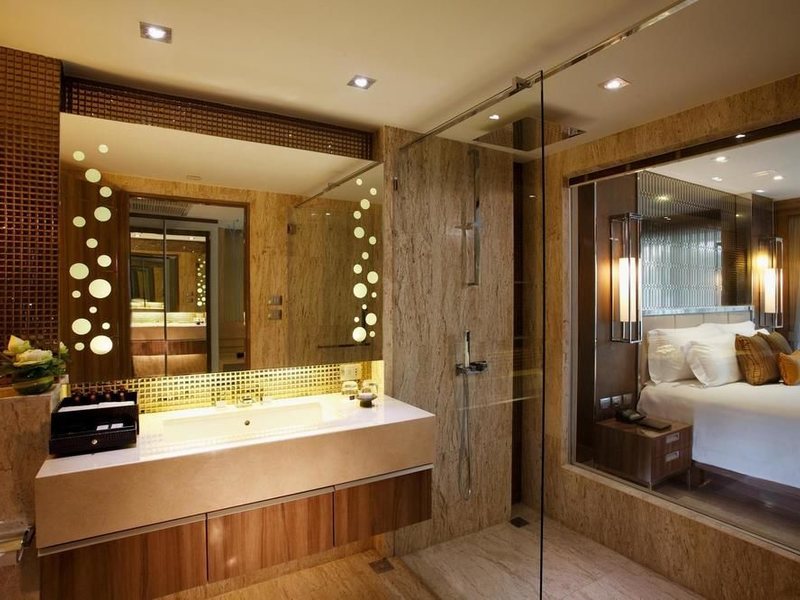 Centara Grand Phratamnak Resort 140413