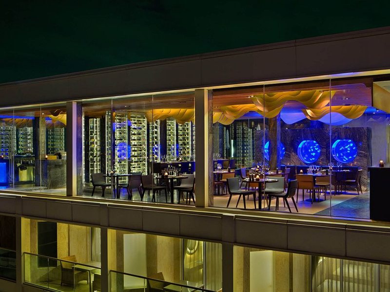 Centara Grand Phratamnak Resort 140421