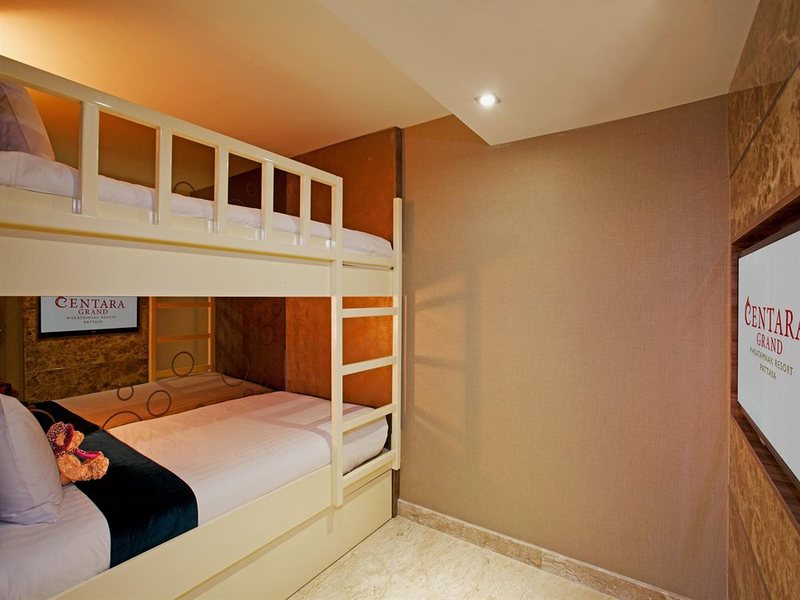 Centara Grand Phratamnak Resort 140426