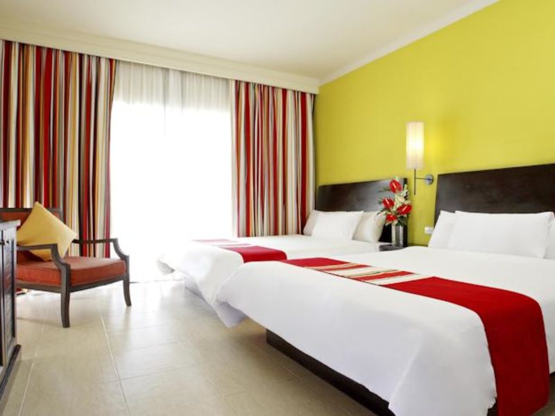 Centara Kata Resort Phuket 150510